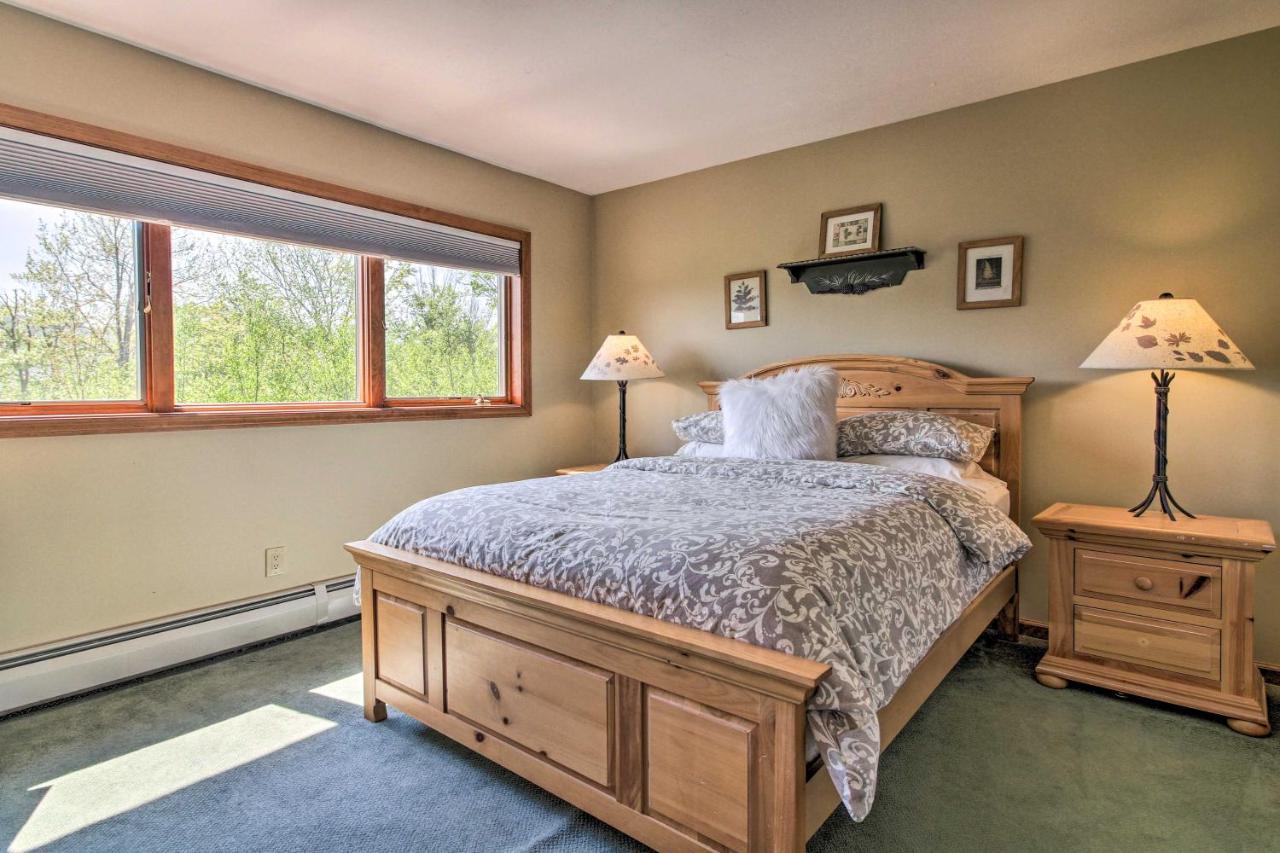 Timber Creek Townhome With 2 Decks And Mtn Views! West Dover Buitenkant foto